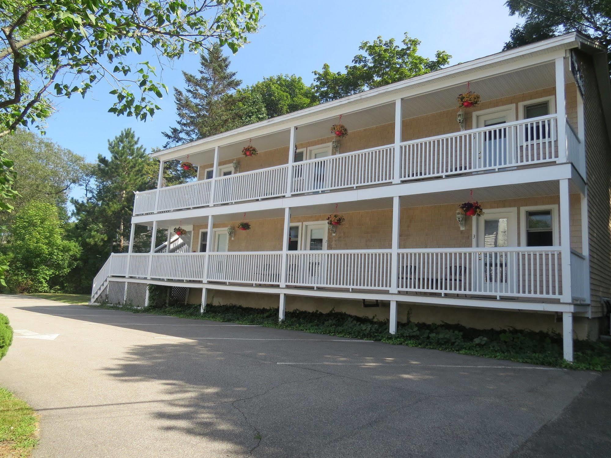Blue Shutters Inn Carriage House Studios Ogunquit Exterior foto